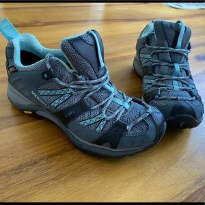 Merrell walking/hiking shoes (women’s size 5)